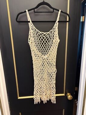 superdown Cream Crochet Open-Knit Cover-Up bathing suit or dress xs fringe